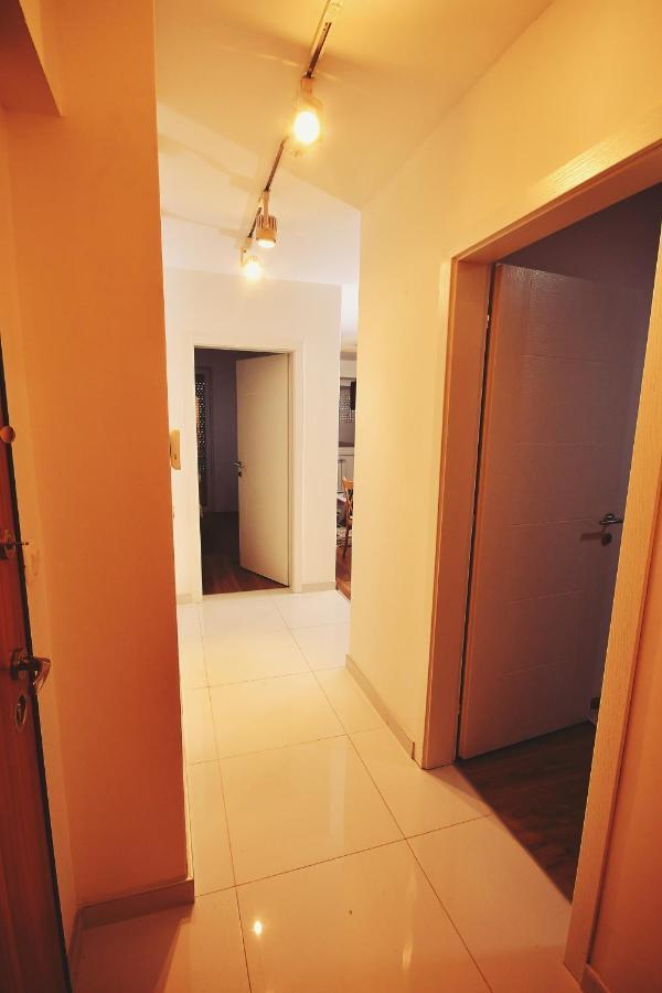 Skopje Apartments Near Central Bus Station Jk Apartments מראה חיצוני תמונה